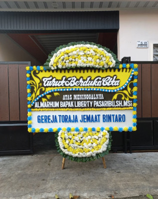 Papan Bunga Duka di Loktabat Utara